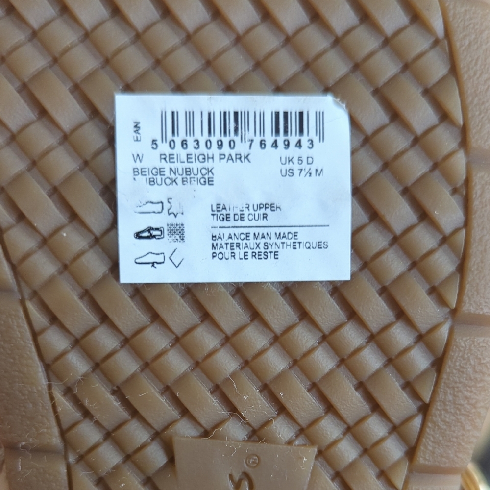 Clarks Women's Tan Sandals - Picture 8 of 10